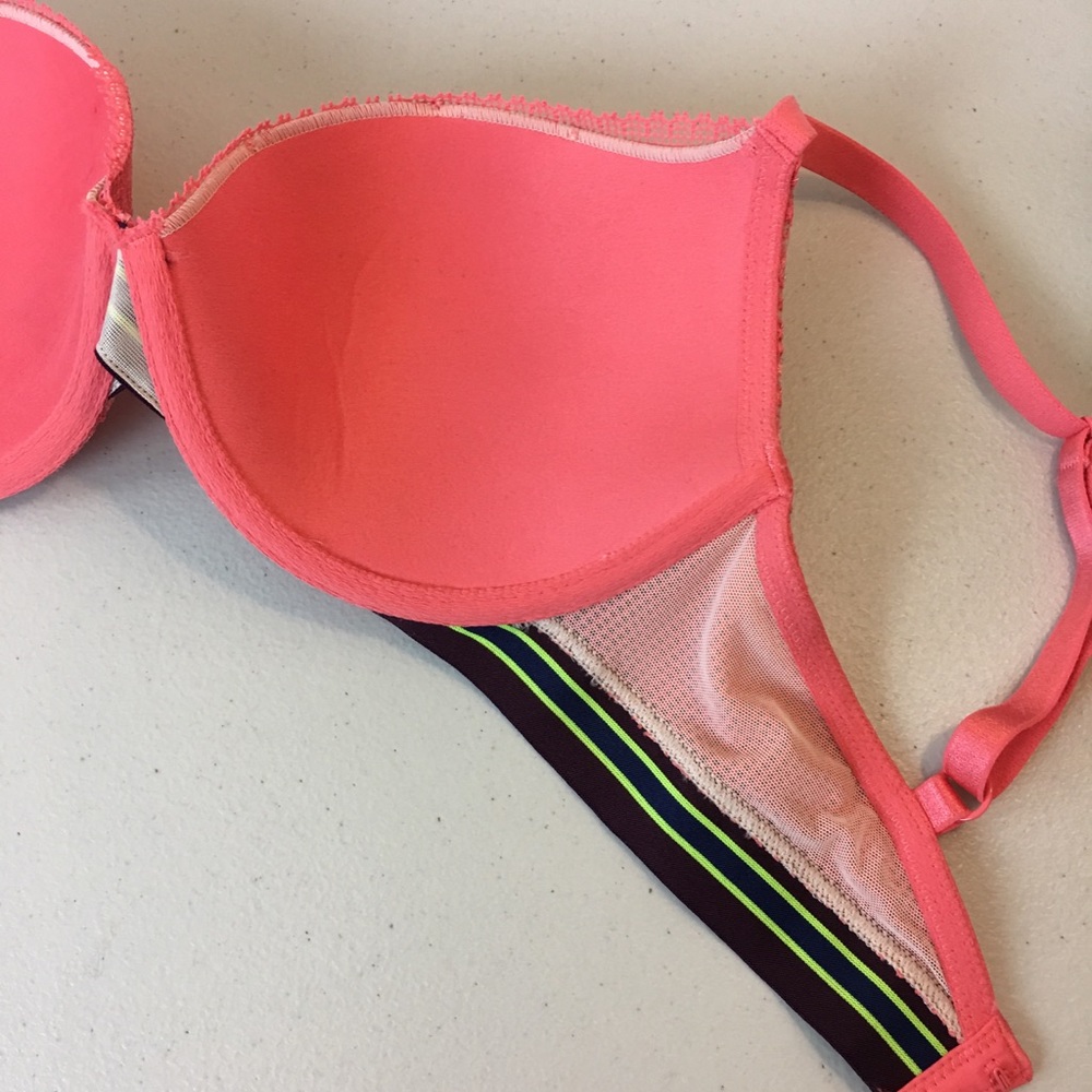 VS very sexy lightly Lined Plunge bra 32DD - Picture 6 of 7